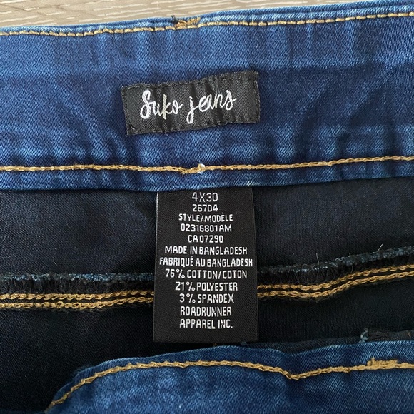 High waisted dark wash skinny jeans with contrast stitching - Picture 3 of 4